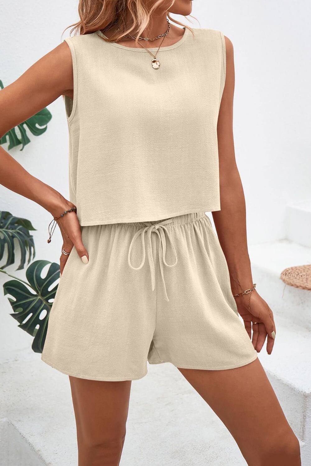 Button Back Detail Shorts Set