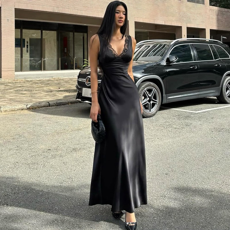 Midnight Lace Elegance Maxi Dress