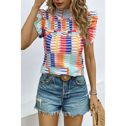 Blusa con mangas cortas y estampado de volantes