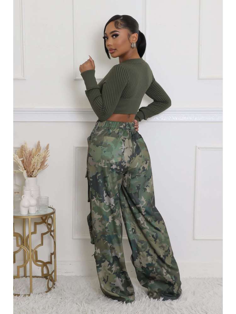 Camouflage Cargo Pants with Pocket Detail - TayDiane