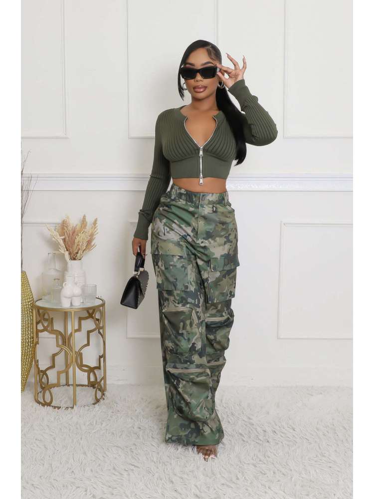 Camouflage Cargo Pants with Pocket Detail - TayDiane