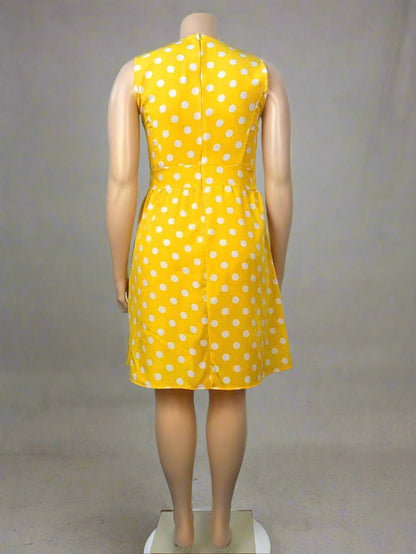 Curvy Vintage Polka Dot Bow Tie Dress - TayDiane