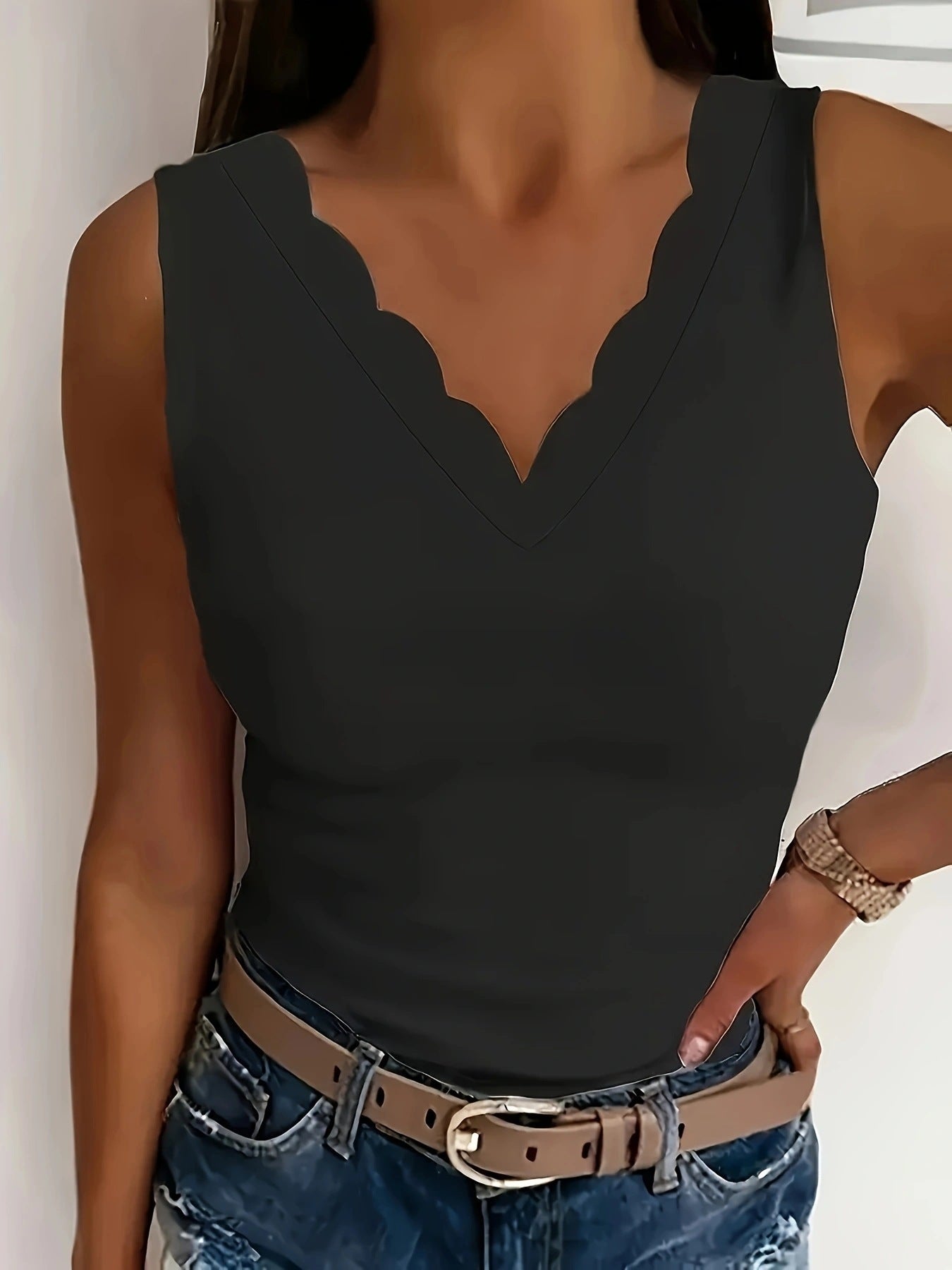 Scalloped Elegance Sleeveless Knit Top - Taydiane